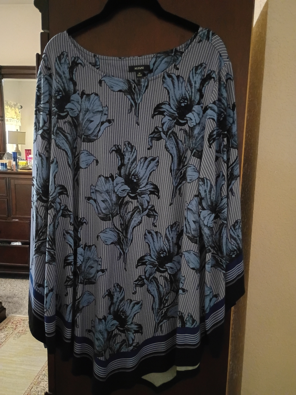 Alfani Blue and Navy Floral Blouse